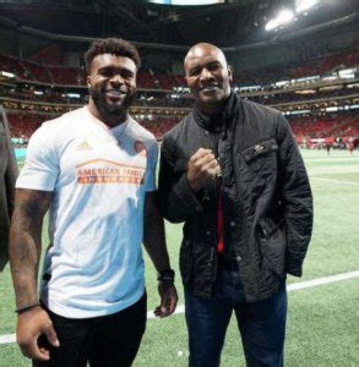 Elijah Esaias Holyfield Age, Wikipedia, Biography, Children, Salary, Net Worth, Parents.