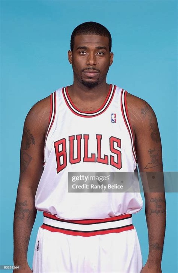 Elton Brown (basketball)