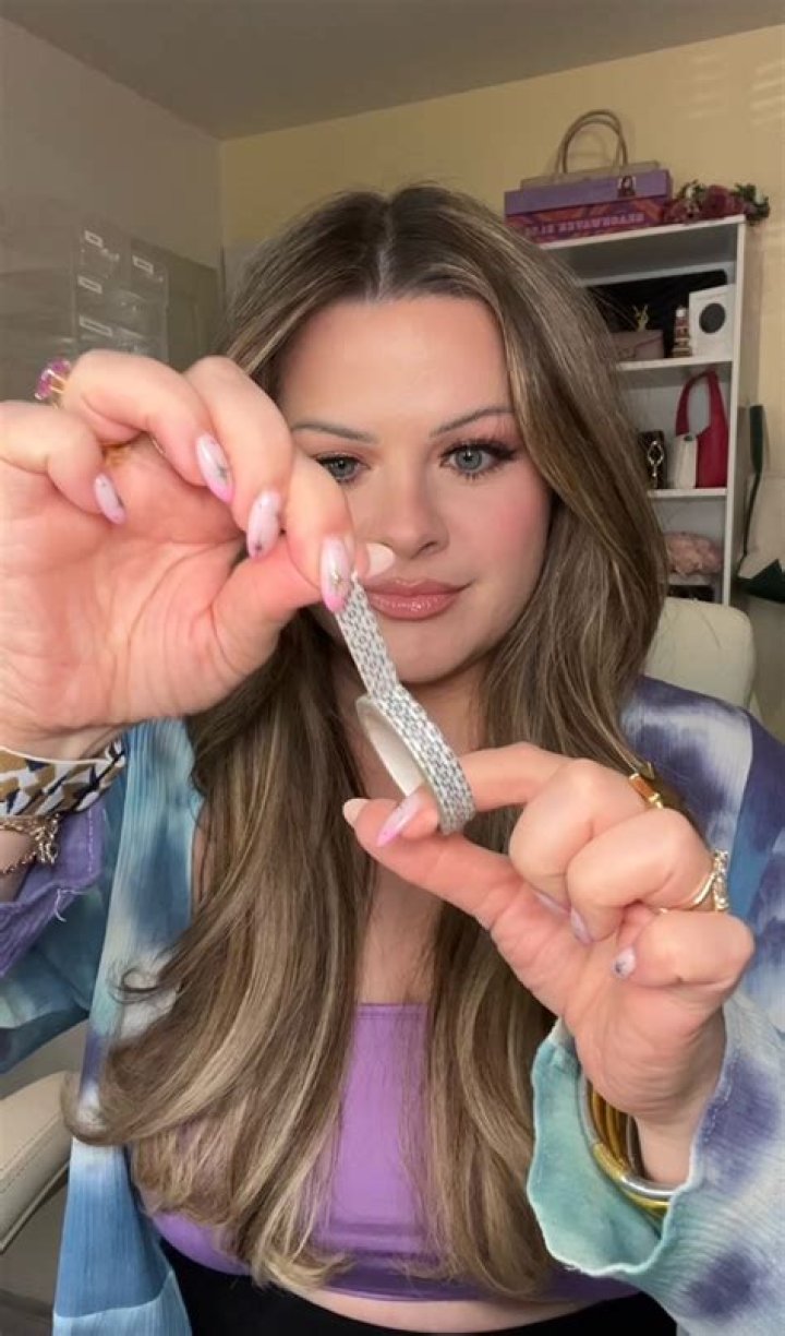 
Erin Dugan Jurchak Height, Weight, Net Worth, Age, Birthday, Wikipedia, Who, Nationality, Biography 
