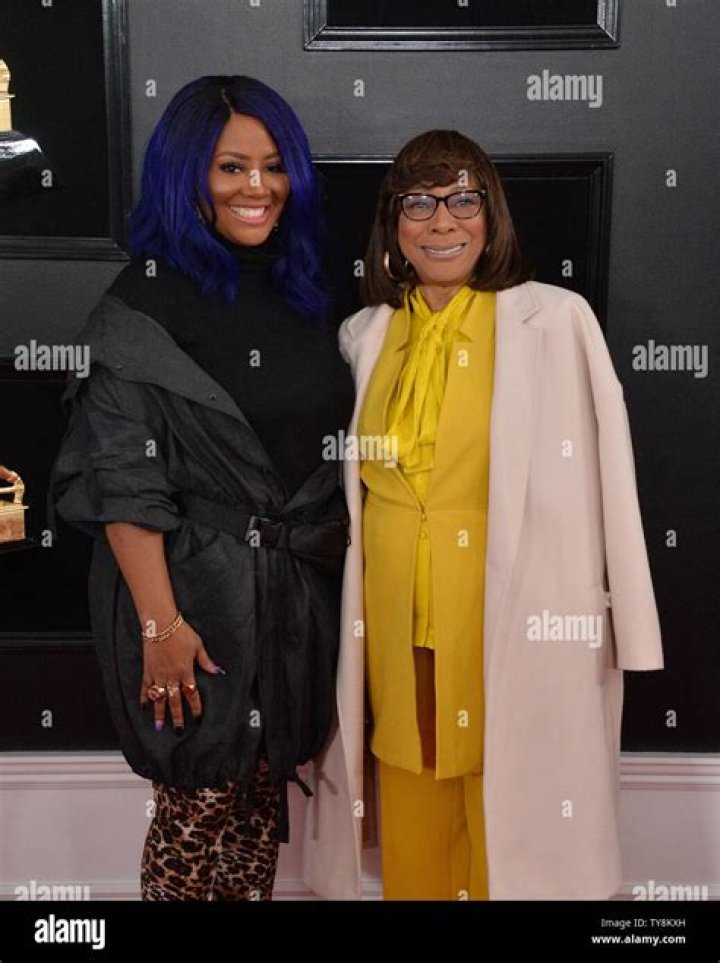 Eulaulah Hathaway Net Worth