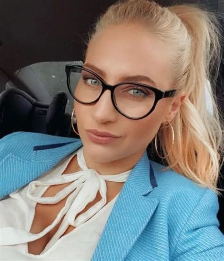 
Fans Are Astonished To Find That Ebanie Bridges Is Also A Maths Teacher- Know More About The SAS Australia 2022 Cast 