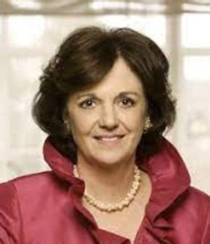 Fans Question “What Is Wrong With Sally Bedell Smith Voice?” As Many Notice Something Shaky
