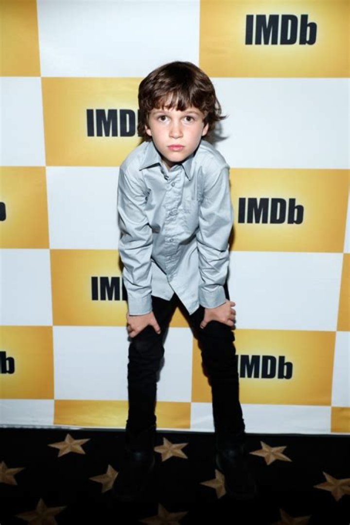 Gabriel Bateman Height, Weight, Net Worth, Age, Birthday, Wikipedia, Who, Nationality, Biography