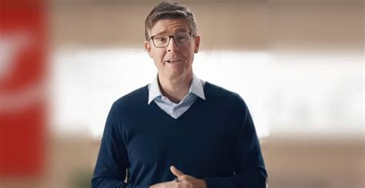 Galen Weston Jr’s biography, fact, career, awards, net worth & life story