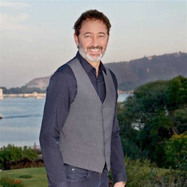 Harvey Lowry Net Worth