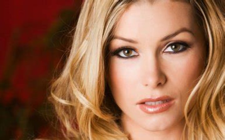 Heather Mostofizadeh Net Worth