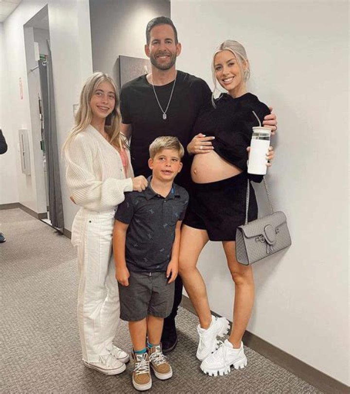 
Heather Rae El Moussa And Tarek El Moussa Are Expecting Their First Child 
