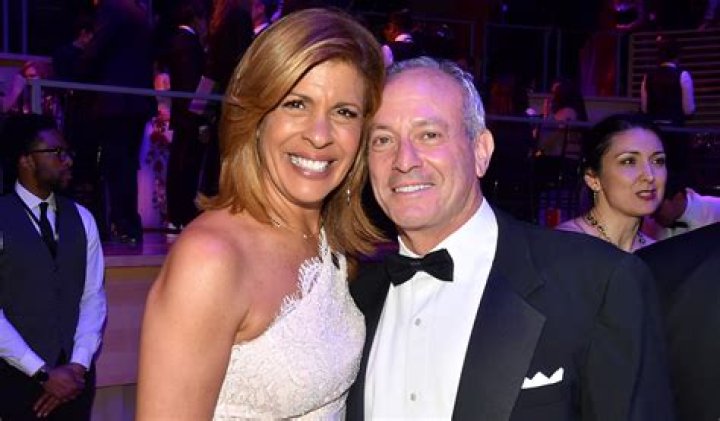 How Much Hoda Kotb And Joel Schiffman Net Worth; What Happened To Them?