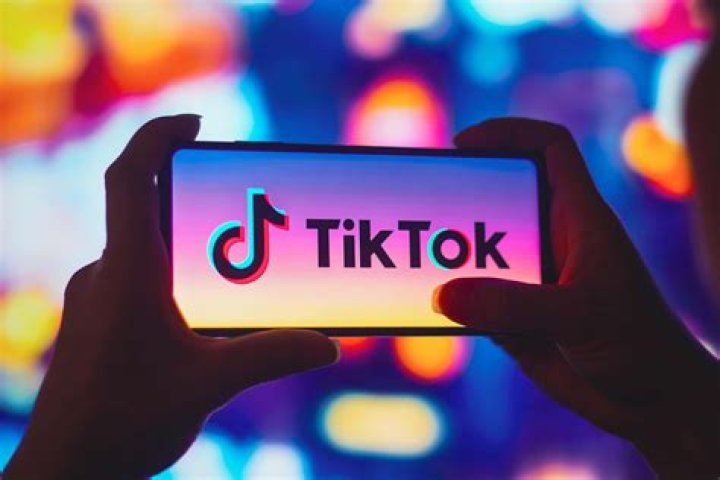 How Old is TikTok’s Justmaiko Little Brother Jonathan Age?