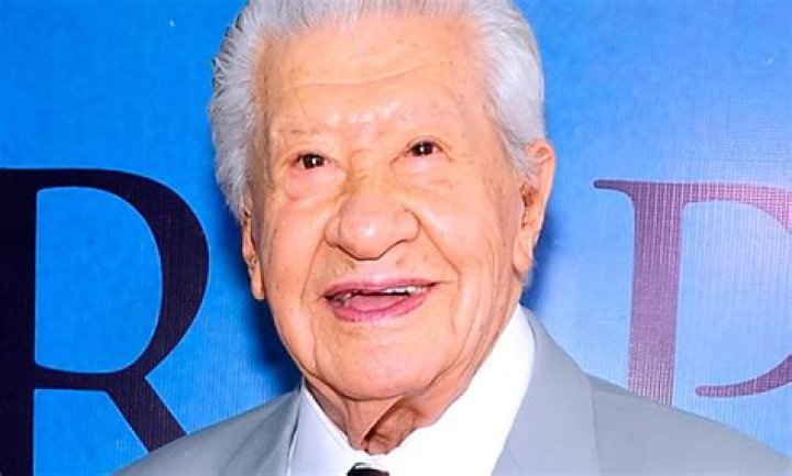 
Ignacio López Tarso Height, Weight, Net Worth, Age, Birthday, Wikipedia, Who, Instagram, Biography 