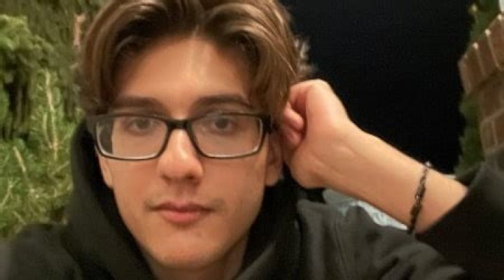 
Intel Edits Height, Weight, Net Worth, Age, Birthday, Wikipedia, Who, Nationality, Biography 