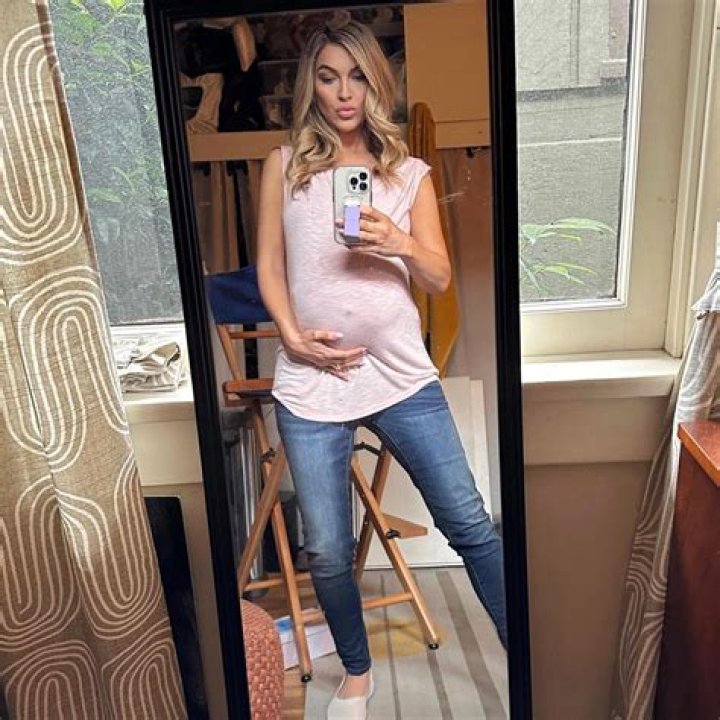 Is Chrishell Stause Pregnant In 2023? Baby Bump Rumors And Weight Gain - SarkariResult