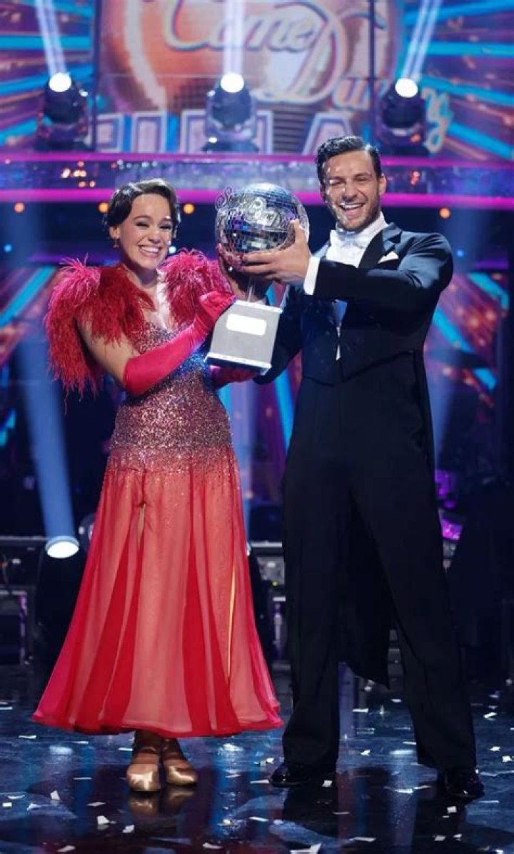 Is Ellie Leach from BBC Strictly Come Dancing Dating? Who is Ellie Leach Currently Seeing? - SarkariResult