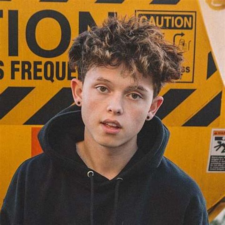 Is Jacob Sartorius Gay? Is He Too Young to Explore His Sexuality?