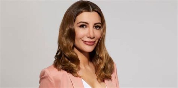 Is Nasim Pedrad Married? Know All Details About Iranian-American Actress