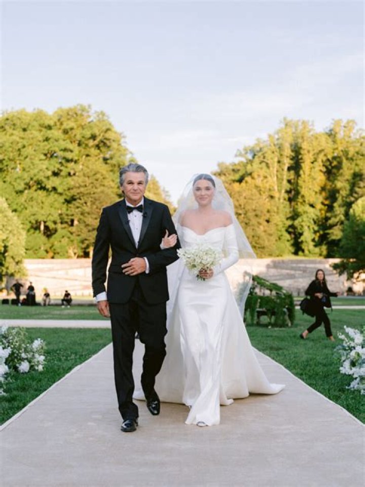 Is Singer Aaron Carpenter Married, Who is Connar Franklin, -Latest News