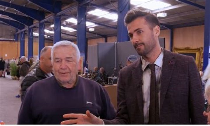 Is Stuart Hogg Arrested? Who is Stuart Hogg? Why was Stuart Hogg Arrested? - SarkariResult