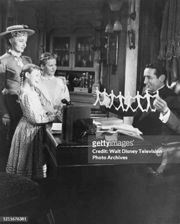 Isa Ashdown Net Worth