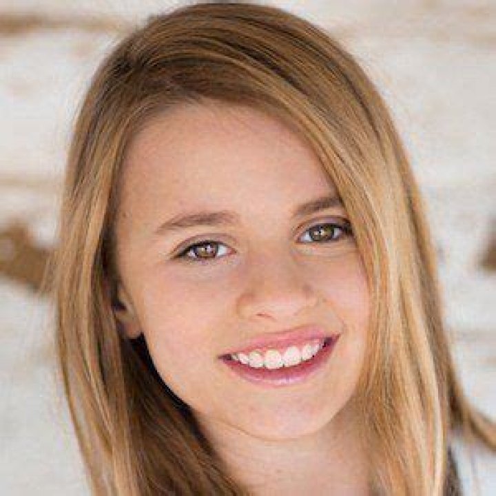 Isabella Cuda Net Worth