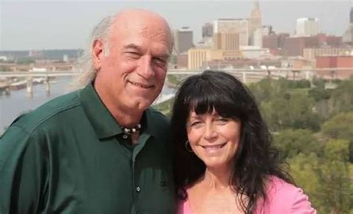 James George Janos Height, Weight, Net Worth, Age, Birthday, Wikipedia, Who, Instagram, Biography