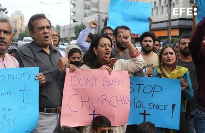 Jaranwala Incident Today, 5 churches in Pakistan vandalised after Christian family accused of blasphemy