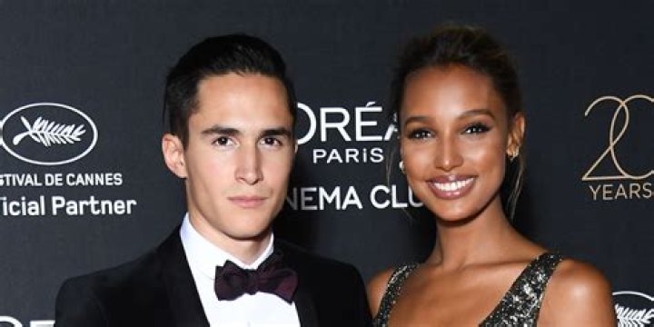Jasmine Tookes Wiki, Bio, Boyfriend, Net worth, Height, Age, Parents