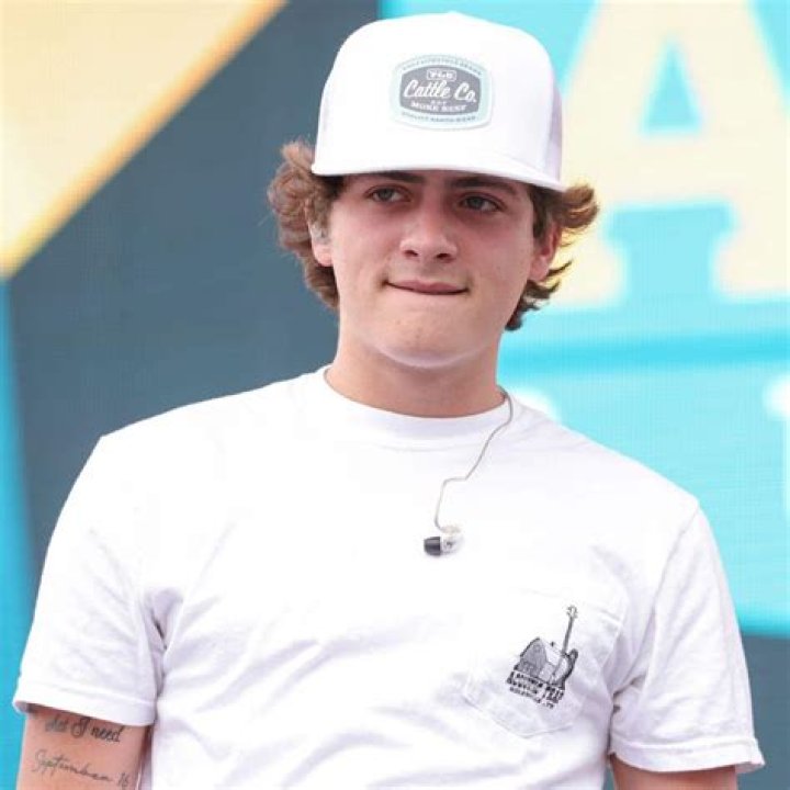 Jay3 Age, Height, Net Worth, Real Name, Instagram, Wiki, Biography
