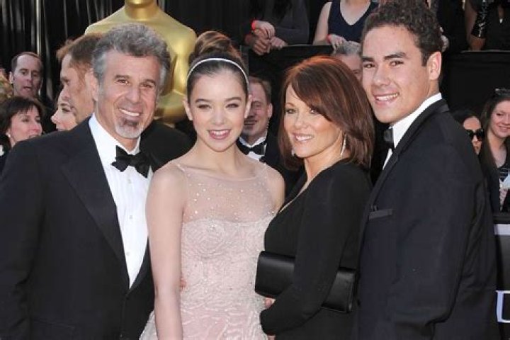 
Jenny Bae | Parents | Peter And Hannah Bae 
