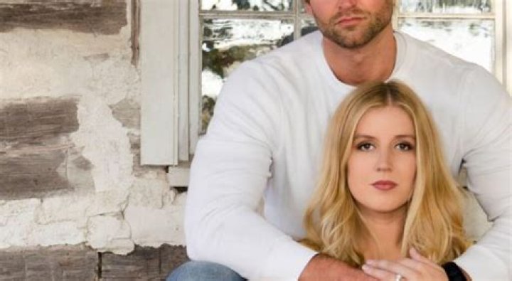 
Jessica Laurinaitis Height, Weight, Net Worth, Age, Birthday, Wikipedia, Who, Instagram, Biography 