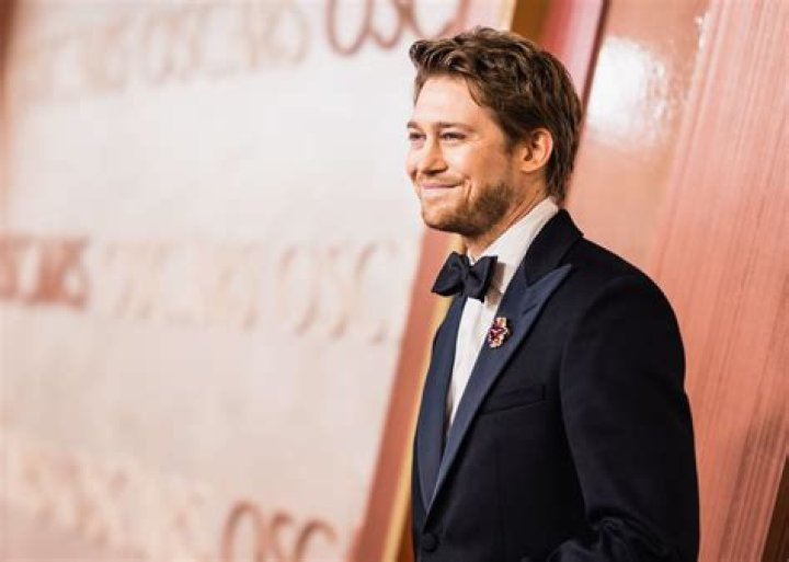 Joe Alwyn: Unveiling the Birthplace and Background of the British Actor - SarkariResult