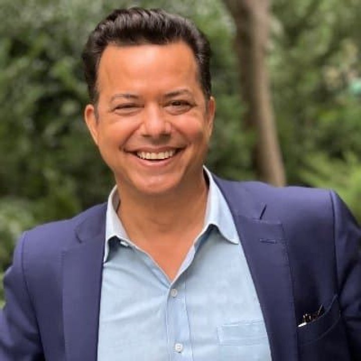 John Avlon Biography, Age, Daily Beast, Net worth, Wife, Washington Farewell and political Affiliation