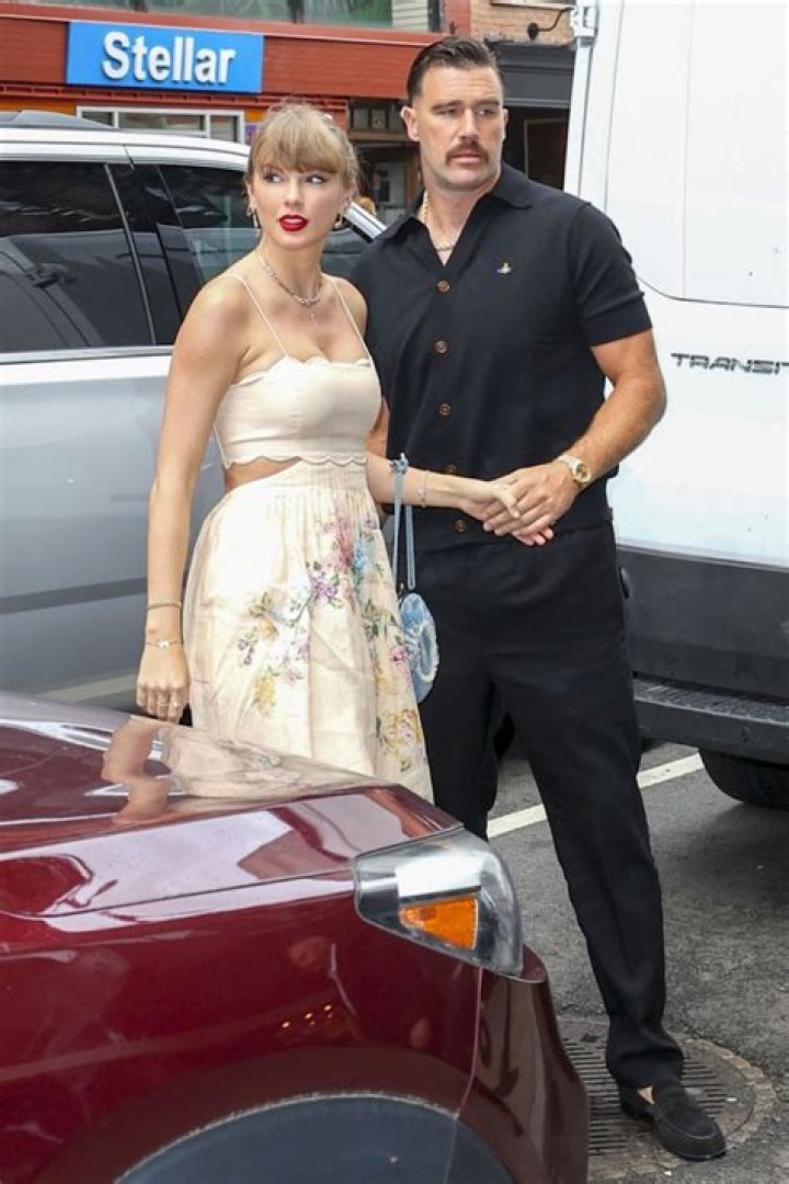 Jonathan Larson Wife Name, Did He Ever Got Married? Controversy and More