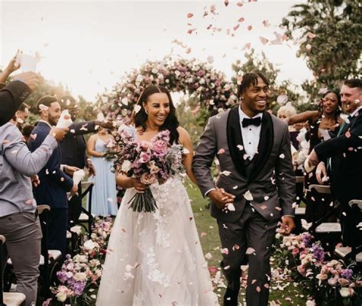 Jonathan Taylor Wife: Is Jonathan Taylor Married? Who Is Jonathan Taylor’s Girlfriend Ayanna Chapman?