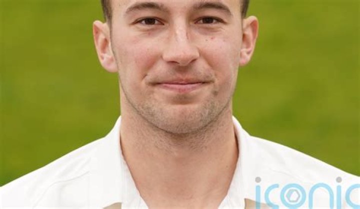 
Josh De Caires Height, Weight, Net Worth, Age, Birthday, Wikipedia, Who, Nationality, Biography 