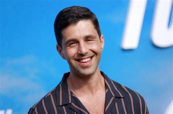 Josh Peck Net Worth: Details About Age, Income, Movie, Career, Cars, Wife - SarkariResult
