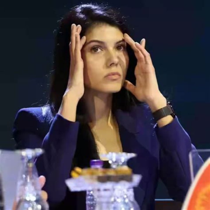 Josie Maran Net Worth: Details About Modeling, Income, Bf, Age, Career - SarkariResult