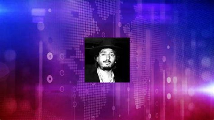 Julian T. Pinder Net Worth