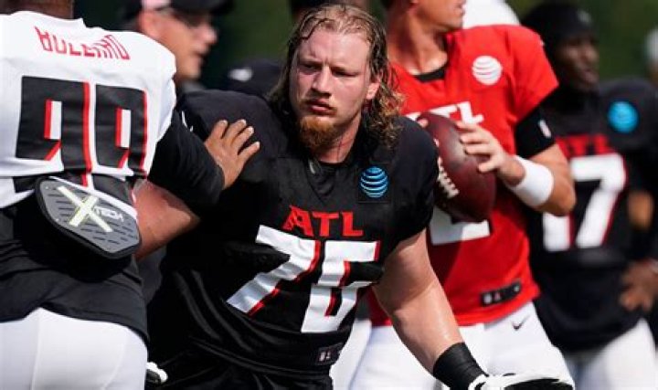 Kaleb McGary Biography , Age, Height And Girlfriend: How Old Tall Is The Offensive Tackle?