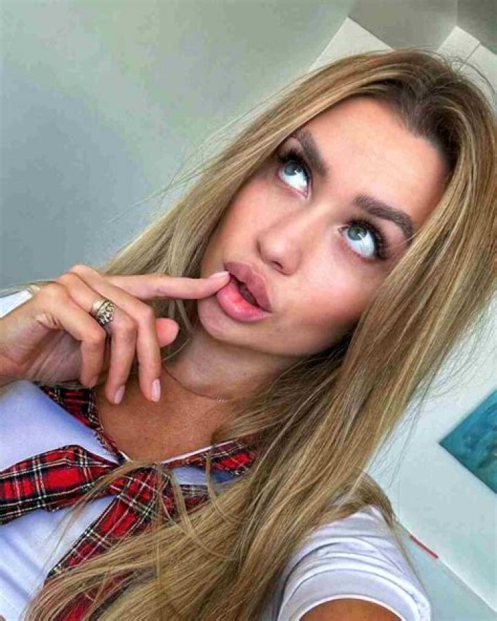 Katherine Mallen Height, Weight, Net Worth, Age, Birthday, Wikipedia, Who, Instagram, Biography