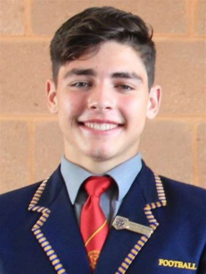 Keith Yandle Age, Wikipedia, Biography, Children, Salary, Net Worth, Parents.