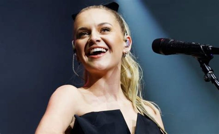 Kelsea Ballerini's Pregnancy: Setting the Record Straight - SarkariResult