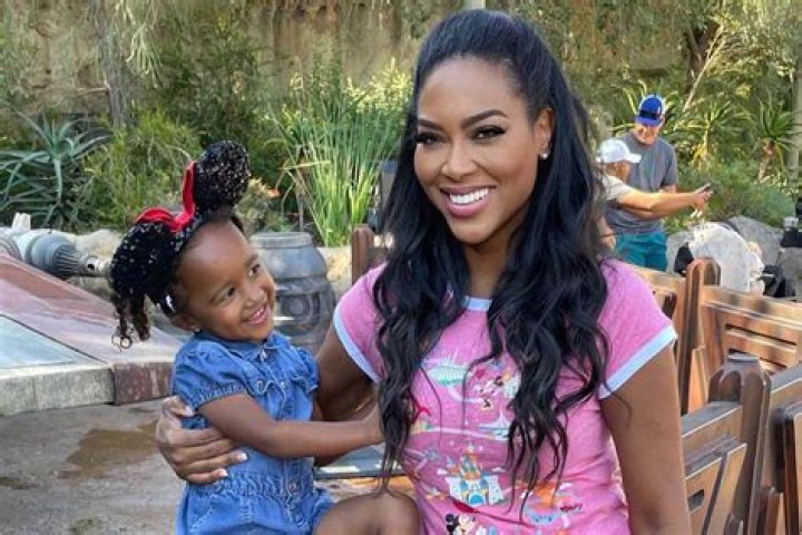 Kenya Moore’s net worth, fact, career, awards, biography & life story