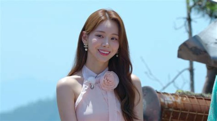 Kim Gyu Ri from Singles Inferno Has She Undergone Plastic Surgery, and Who is She? - SarkariResult