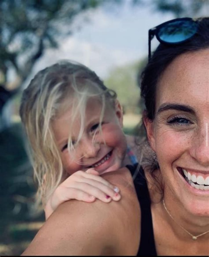 Kim Spradlin's Family: Getting to Know Roxanne Spradlin, Kim Spradlin's Parent. - SarkariResult