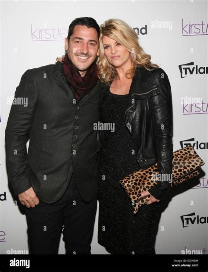 Kirstie Alley And Jonathan Knight | Relationship And Dating