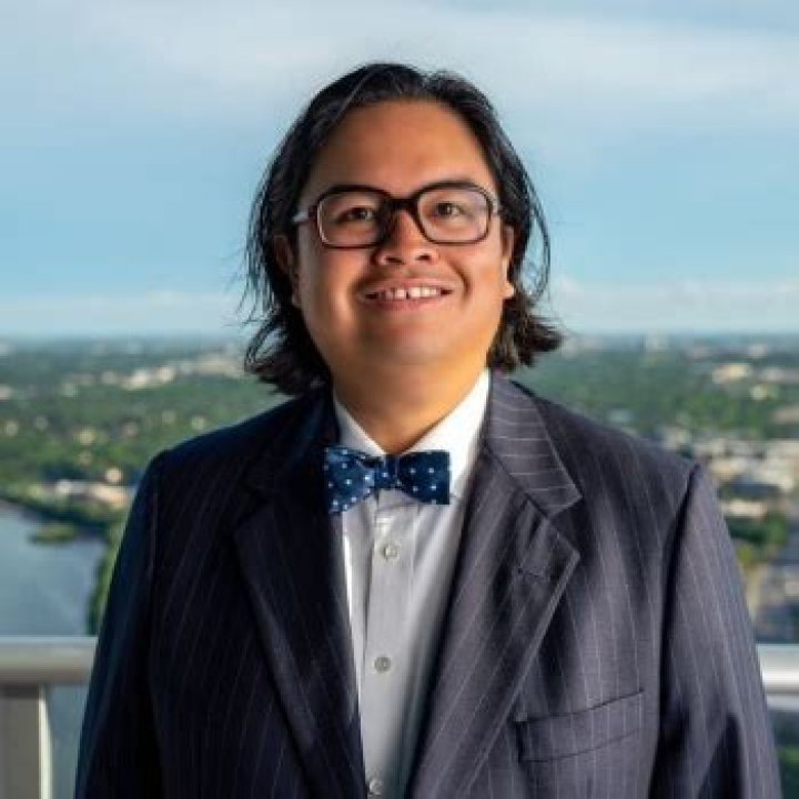 Kiwi Camara Net Worth in 2023? - SarkariResult