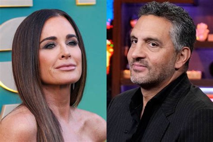 
Kyle Richards Claims That She Did Not Use Ozempic to Help Him Lose Weight 