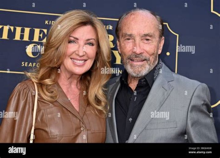 Lee Greenwood Wife: Who is Kimberly Payne ?
