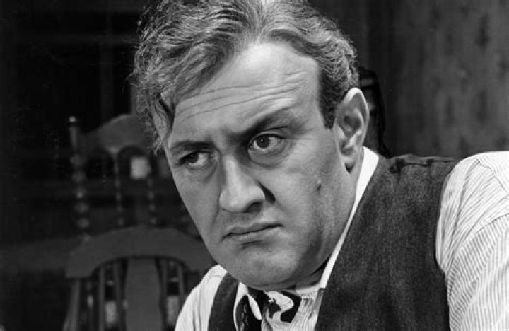 Lee J. Cobb