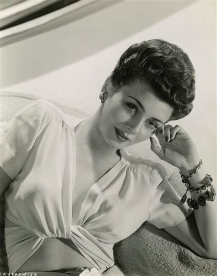 Lenore Aubert Net Worth